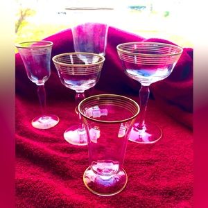 ✨Glastonbury Lotus Vintage Cordial Glasses🥂